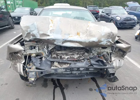 2002 Ford Crown Victoria Standard из США, поврежденный, VIN 2FAFP73W32X147650